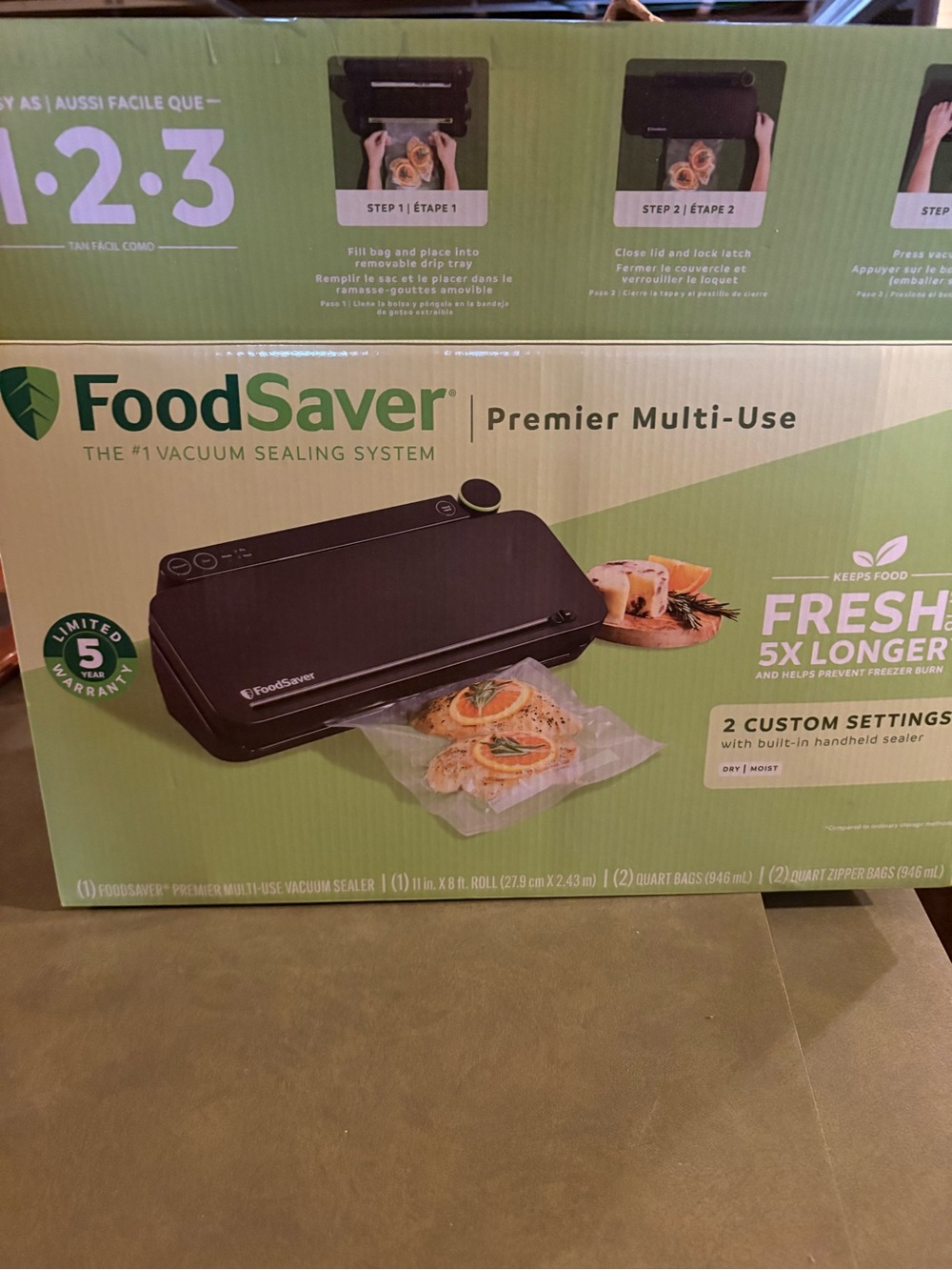 FoodSaver Premier Multi-Use Vacuum Sealer in Black